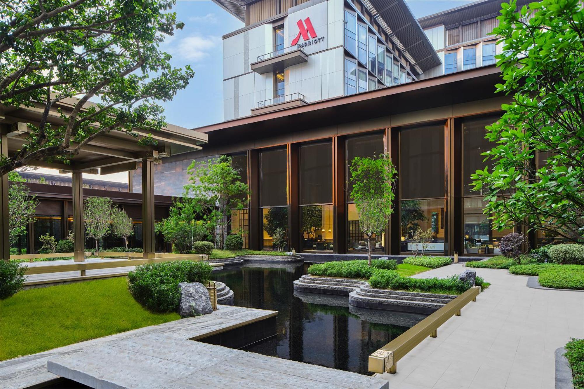 Four Points By Sheraton Guangzhou, Baiyun Экстерьер фото